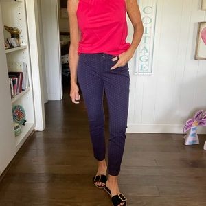 Anthropologie the essential slim. Size 2